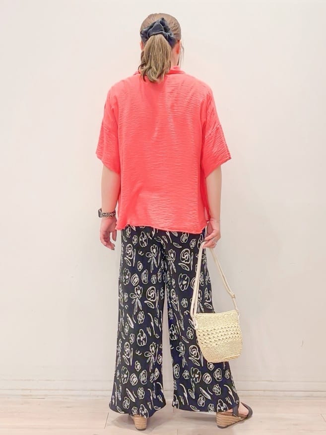 naoさんの「SHOO･LA･RUE｜◆【高レビュー/累計販売35万足突破】片手ではけるサンダル シューダル 25SS」を使ったコーディネート