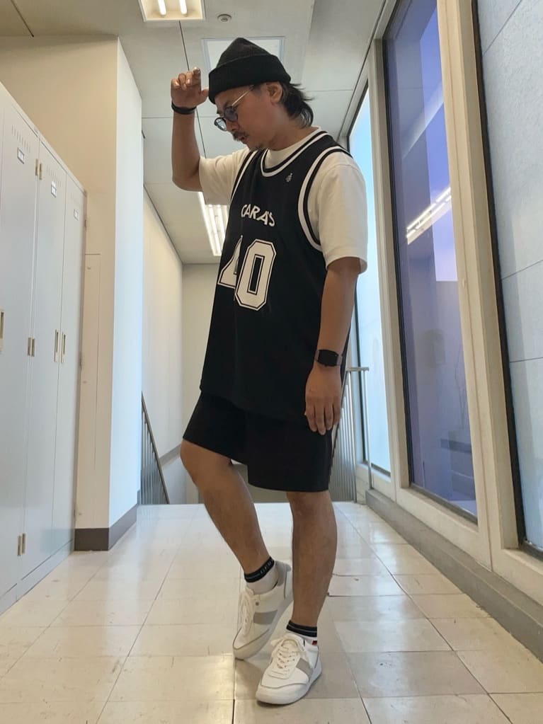 MAKOTO AIさんの「TAKEO KIKUCHI｜【抗菌防臭／5サイズ展開】ハイゲージポンチ Tシャツ」を使ったコーディネート