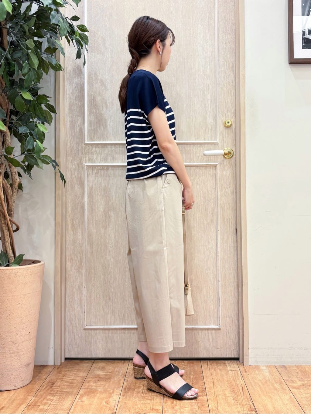 なみさんの「SHOO･LA･RUE｜【ひんやり/S-LL】さらさらな肌触りが心地よい フレンチスリーブニット」を使ったコーディネート