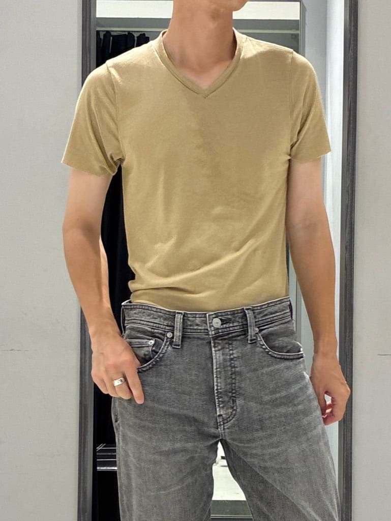 わいずみさんの「TAKEO KIKUCHI｜【GUNZE&times;TAKEO KIKUCHI】メンズインナー「ステルス(R)」」を使ったコーディネート