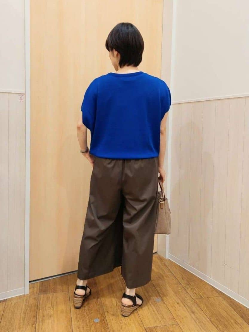 Kさんの「SHOO･LA･RUE｜【ひんやり/S-LL】さらさらな肌触りが心地よい フレンチスリーブニット」を使ったコーディネート