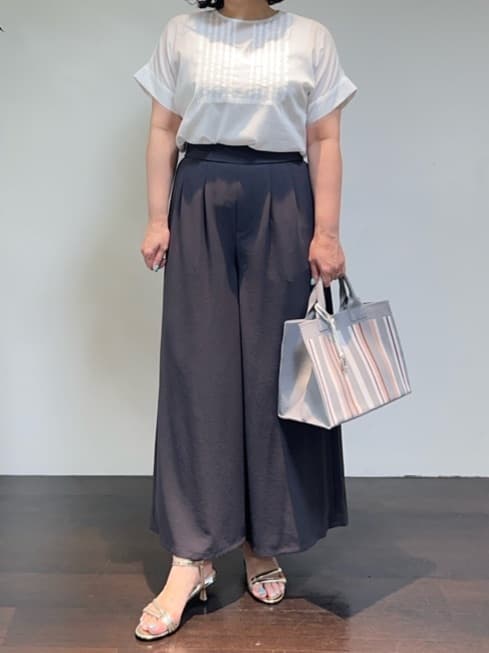 Asamiさんの「UNTITLED｜【手洗い可】マルチストライプニットバッグ」を使ったコーディネート