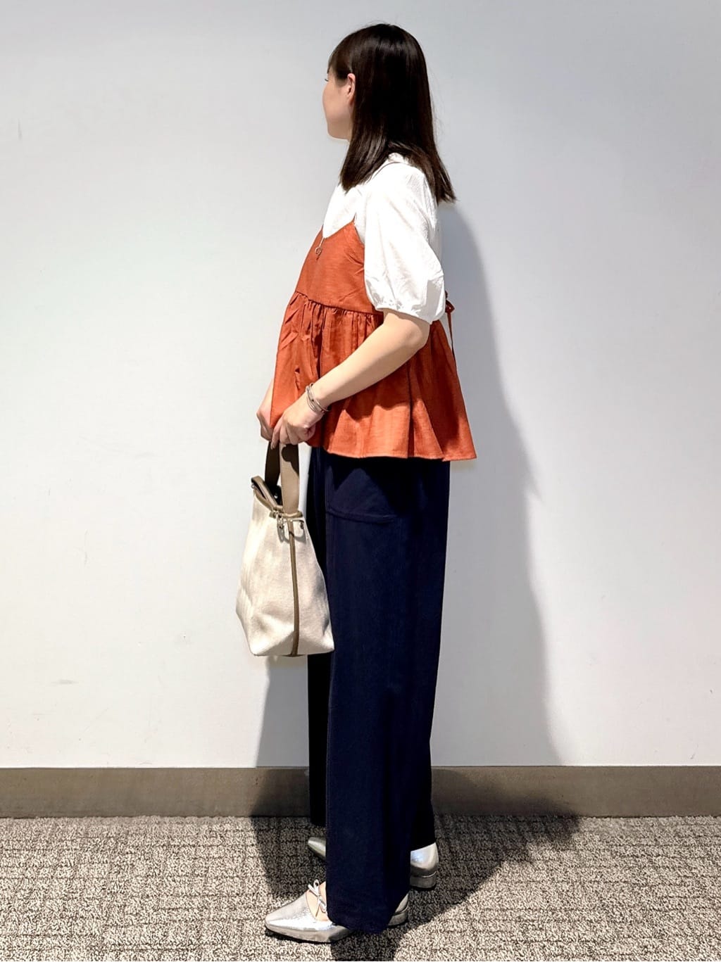 みーさんの「grove｜【接触冷感】見た目はきちんと、着心地はらくちん クロップドベイカーパンツ」を使ったコーディネート