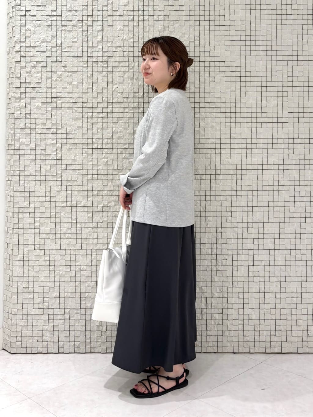 sakuさんの「INDIVI｜【UVケア】エアリージョーゼット キャミワンピース」を使ったコーディネート