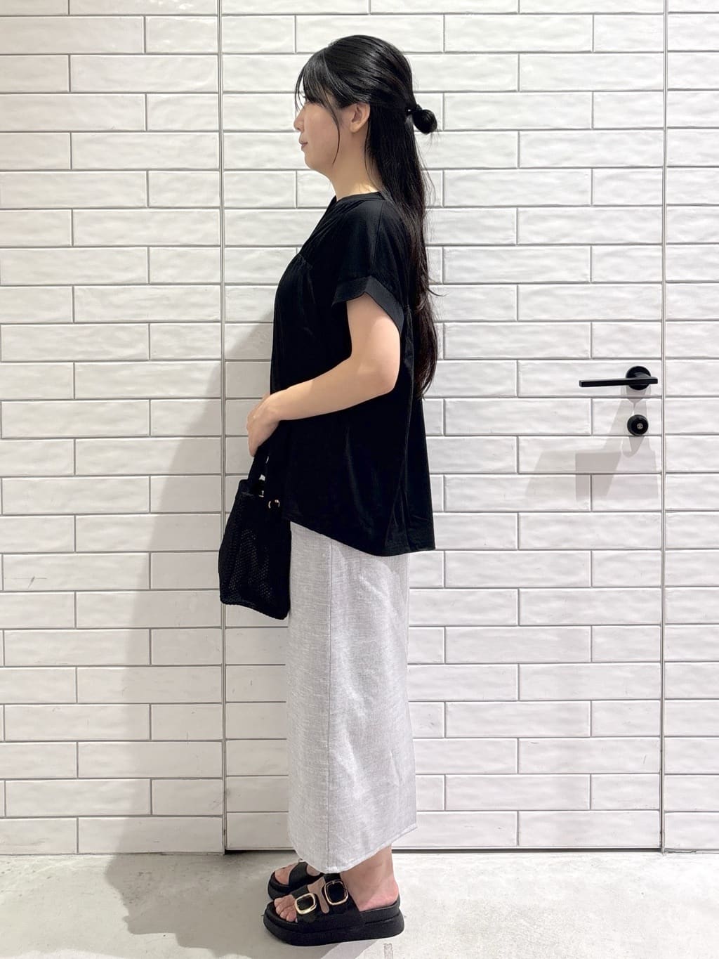 ayumiさんの「OPAQUE.CLIP｜スキッパーフレアカットソー【接触冷感／洗濯機洗い可】」を使ったコーディネート