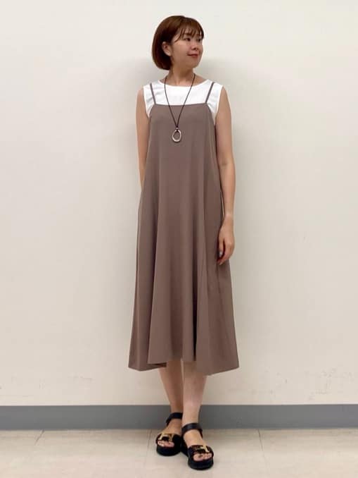 まいこさんの「INDIVI｜【UVケア】エアリージョーゼット キャミワンピース」を使ったコーディネート