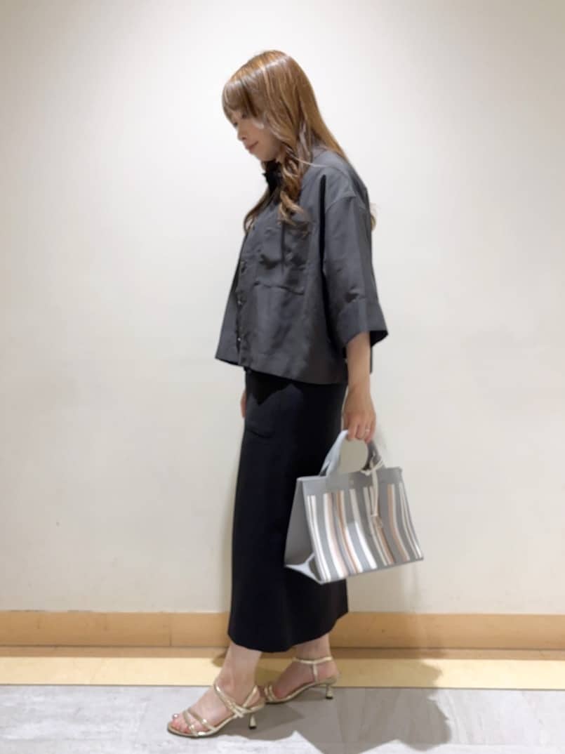 sattoさんの「UNTITLED｜【前開き/洗える】ショート丈シアーシャツ」を使ったコーディネート