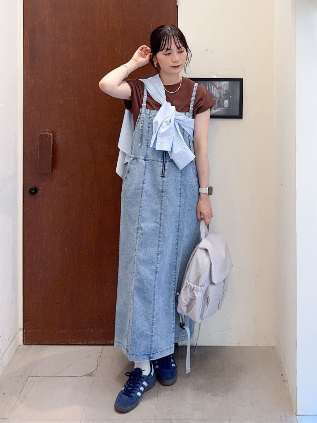 𝐇𝐢𝐫𝐨𝐦𝐢さんの「SHOO･LA･RUE｜【S-LL/汗ジミ軽減/ひんやり/UV】インせず着られる フレンチスリーブTシャツ」を使ったコーディネート
