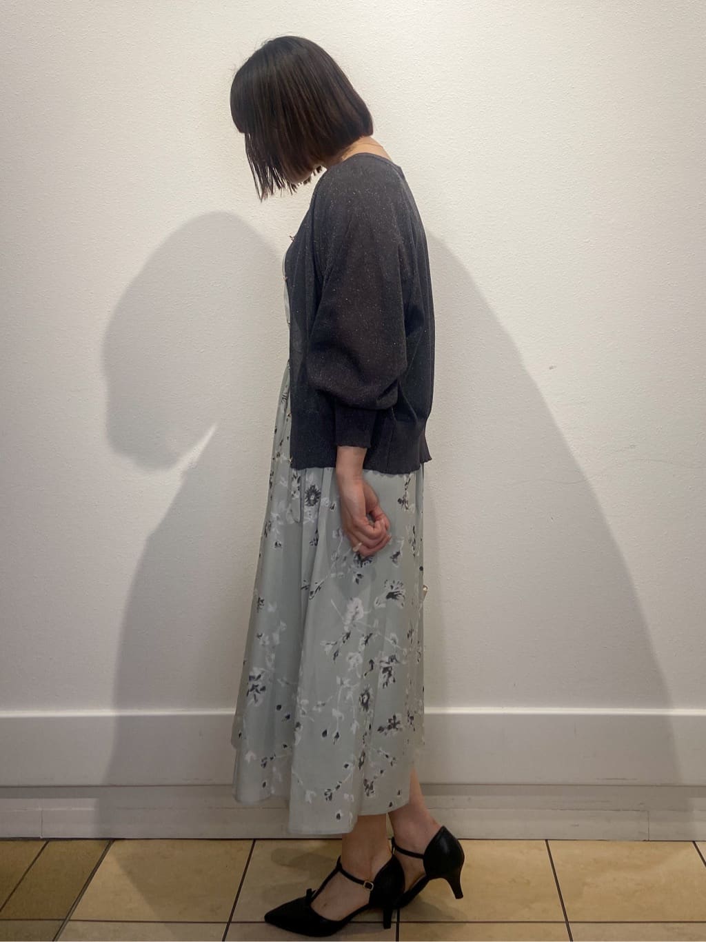 kimiさんの「index｜カシュクールフラワーワンピース【洗濯機洗い可】」を使ったコーディネート