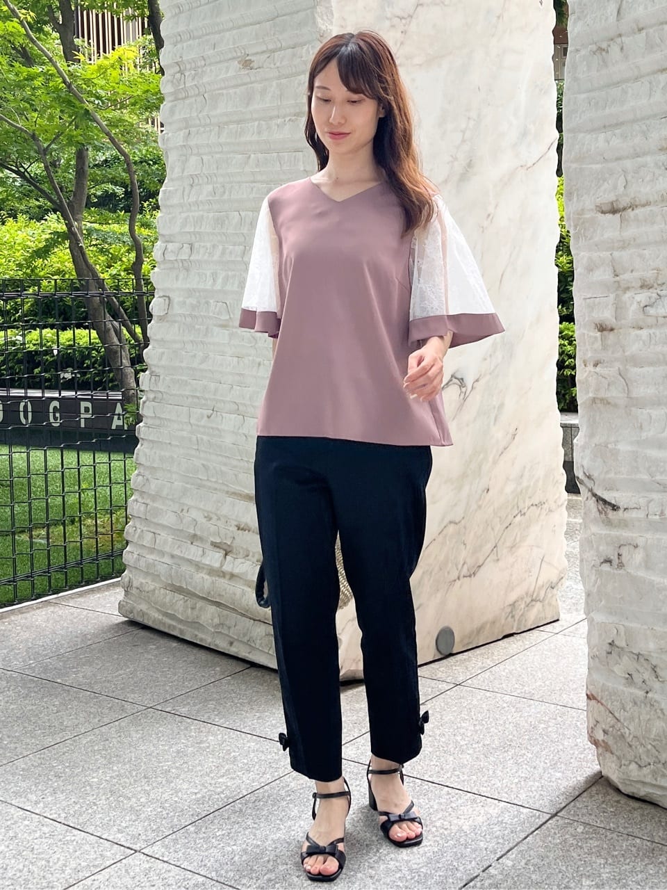 はばさんの「Couture brooch｜【らくちん・キレイ見え】リボンハイパーストレッチパンツ」を使ったコーディネート