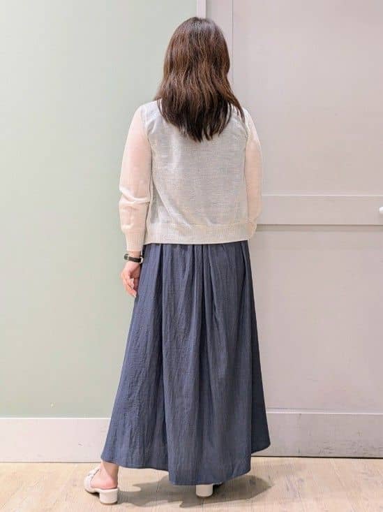チグ♪さんの「grove｜【雑誌掲載】洗えるシアーカーディガン」を使ったコーディネート