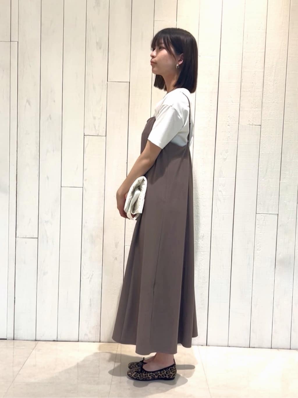 kumiさんの「INDIVI｜【UVケア】エアリージョーゼット キャミワンピース」を使ったコーディネート