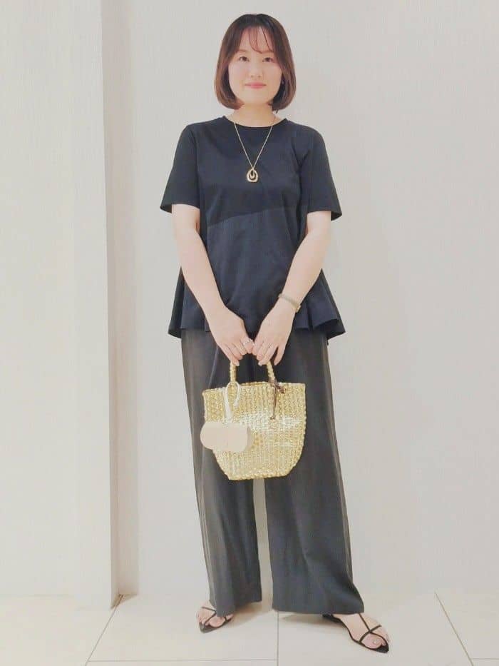 naokoさんの「UNTITLED｜◆ビッグトップネックレス」を使ったコーディネート