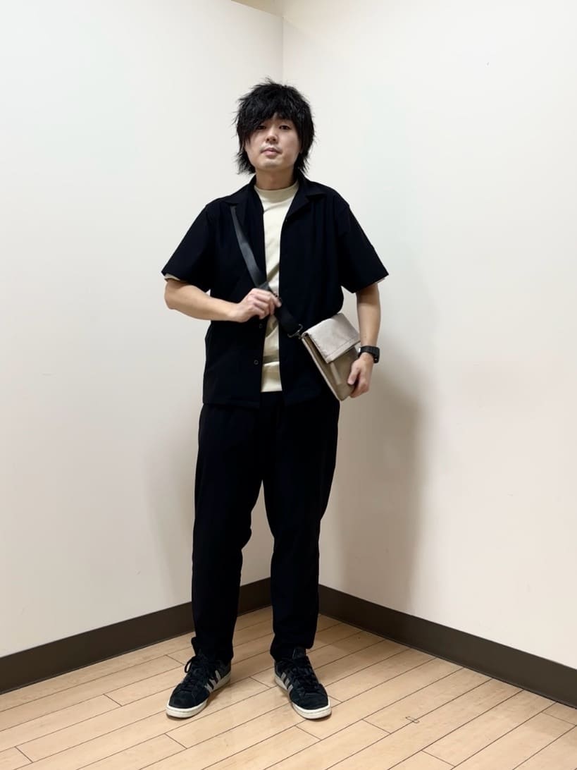 あきやまさんの「TAKEO KIKUCHI｜【COOL CITY WEAR】エアートール パンツ /接触冷感・通気性」を使ったコーディネート