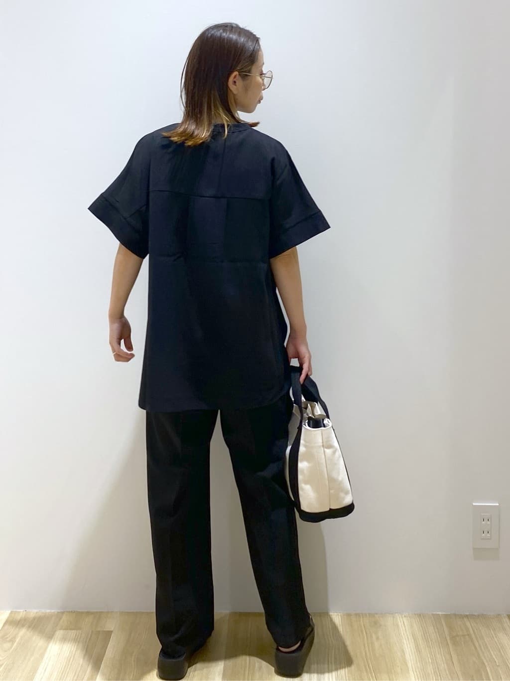 えりさんの「OPAQUE.CLIP｜《5色展開／S-LLサイズ》リラクシーメッシュニット【洗濯機洗い可】」を使ったコーディネート