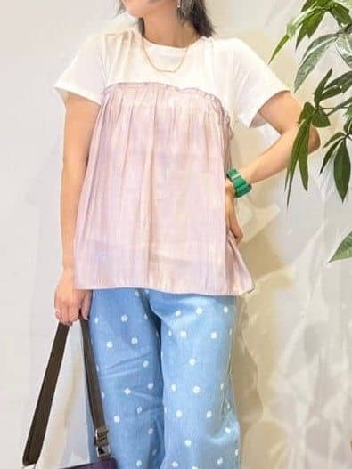 misakiさんの「SHOO･LA･RUE｜【S-LL】周りと差がつく デイジー柄デニムワイドパンツ」を使ったコーディネート