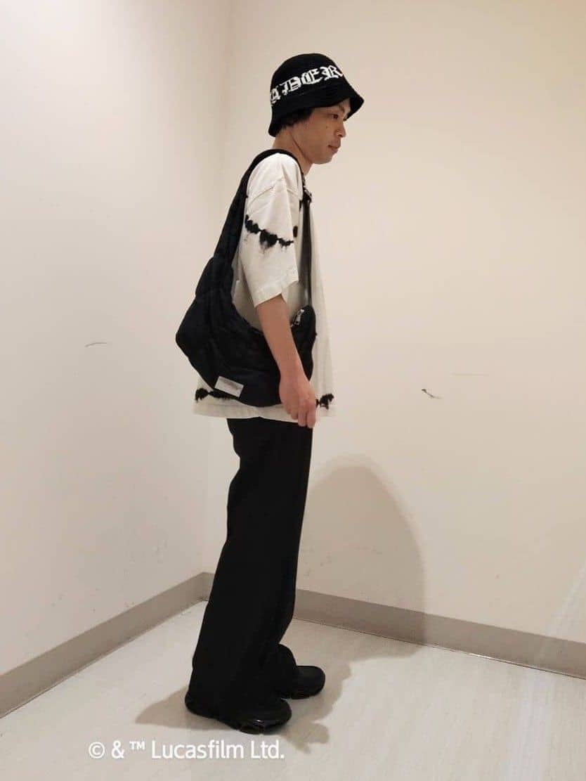 NAKANOさんの「tk.TAKEO KIKUCHI｜【STAR WARS】Capsule Collection タイダイTシャツ」を使ったコーディネート