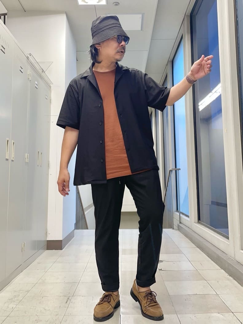 MAKOTO AIさんの「TAKEO KIKUCHI｜【COOL CITY WEAR】エアートール オープンカラーシャツ /接触冷感・通気性」を使ったコーディネート