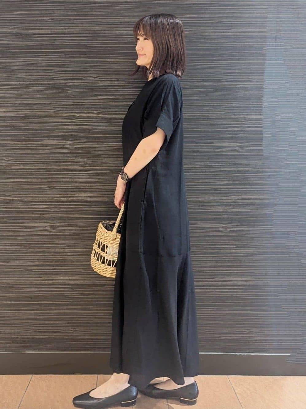 Miさんの「OPAQUE.CLIP｜レーヨン麻キーネックワンピース【洗える】」を使ったコーディネート