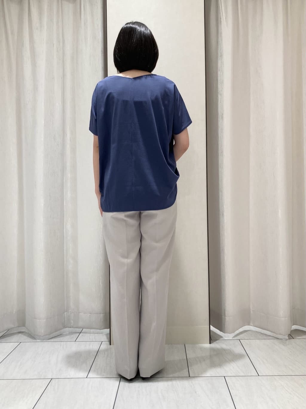 わたなべさんの「UNTITLED｜【接触冷感/洗える】Vネックコットンプルオーバー」を使ったコーディネート