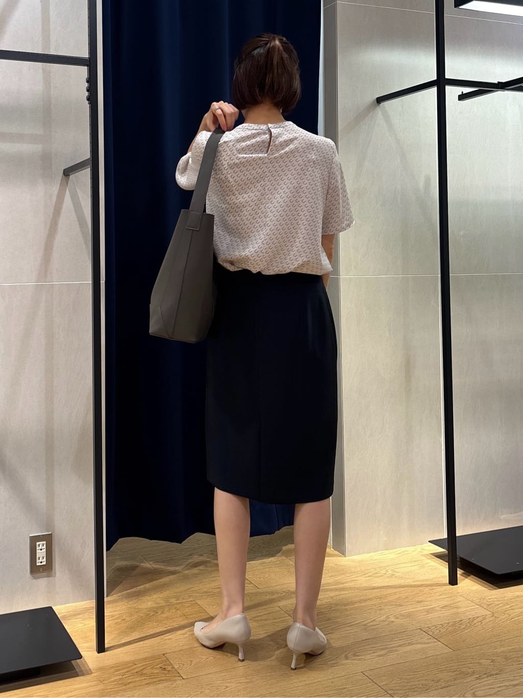 kanaeさんの「INDIVI｜【定番スーツ／UVケア／洗える】ウール調テーラードジャケット」を使ったコーディネート