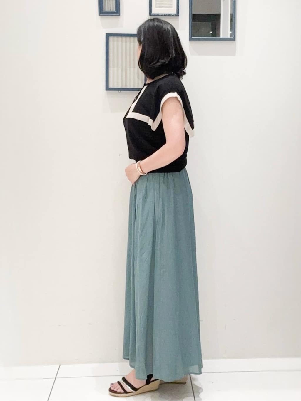 kokoさんの「grove｜【ひんやり/UVカット】大人の可愛さ　セーラーカラーニット」を使ったコーディネート