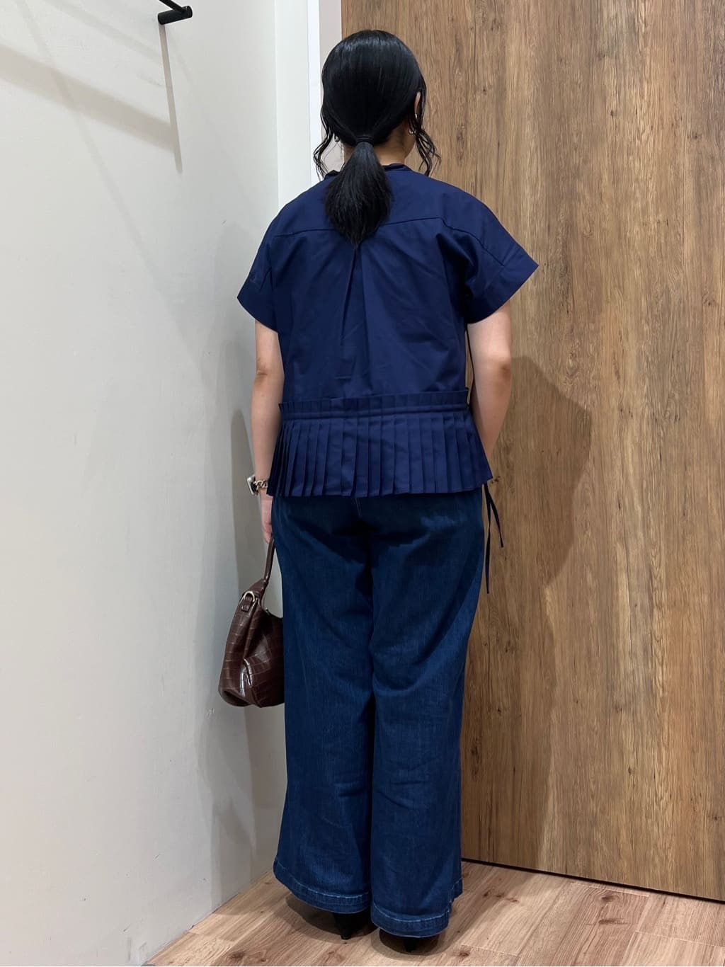 Reinaさんの「grove｜【人間工学】つつまれフィットパンプス【入卒対応可】」を使ったコーディネート