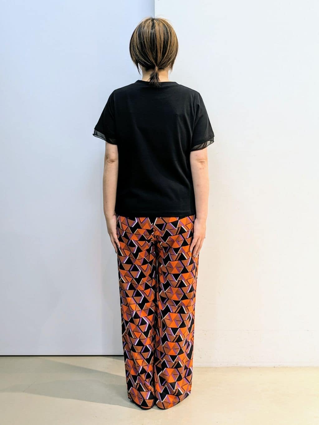 kotoさんの「THE SHOP TK｜【ひんやり/UV/洗濯機OK】袖シアーTシャツ」を使ったコーディネート