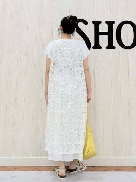さくみぃさんの「SHOO･LA･RUE｜【汗ジミ防止/ひんやり/UV】フリルスリーブTシャツ」を使ったコーディネート