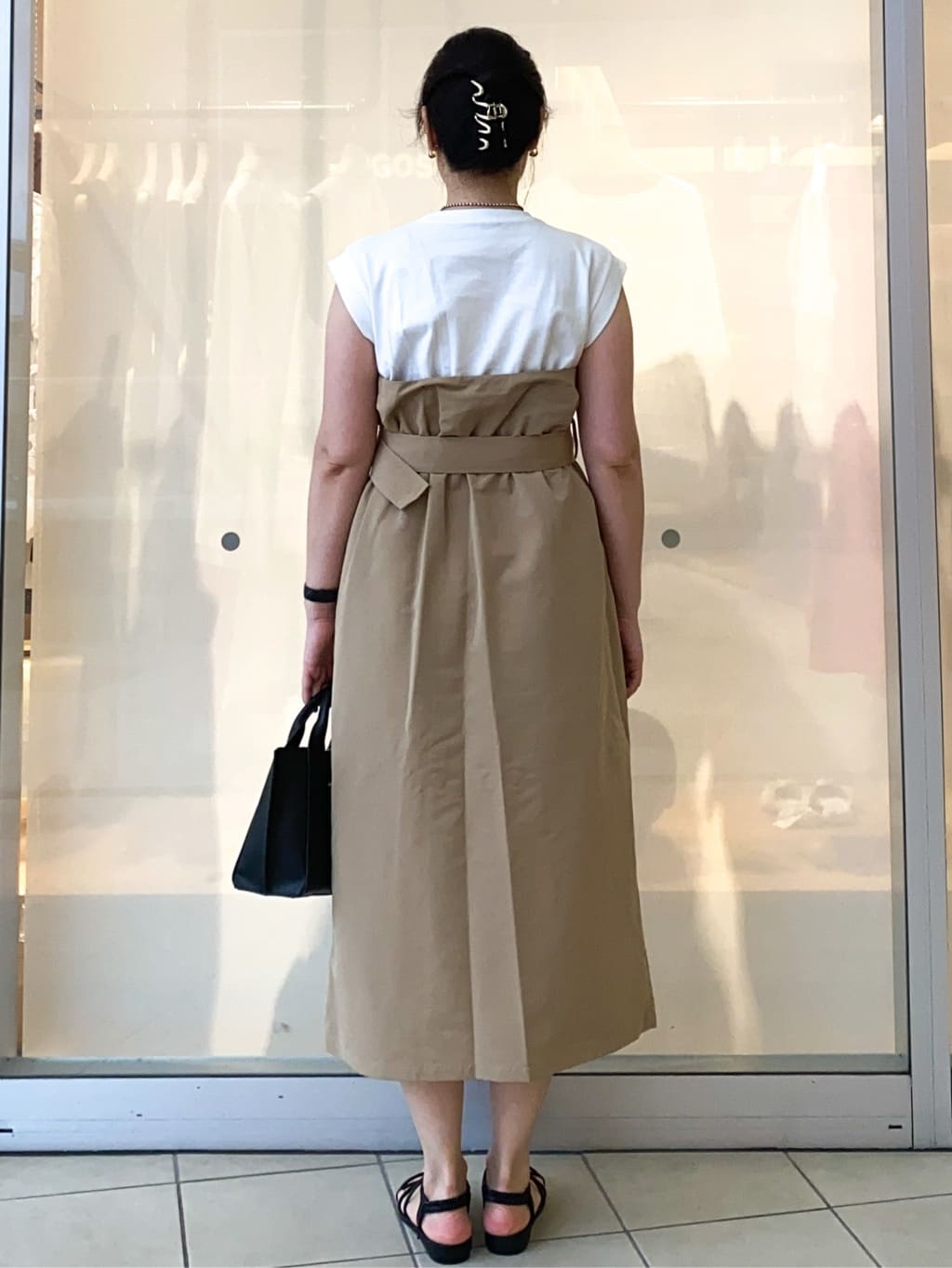 Jeanさんの「OPAQUE.CLIP｜トレンチ風ベアドッキングワンピース【洗濯機洗い可】」を使ったコーディネート