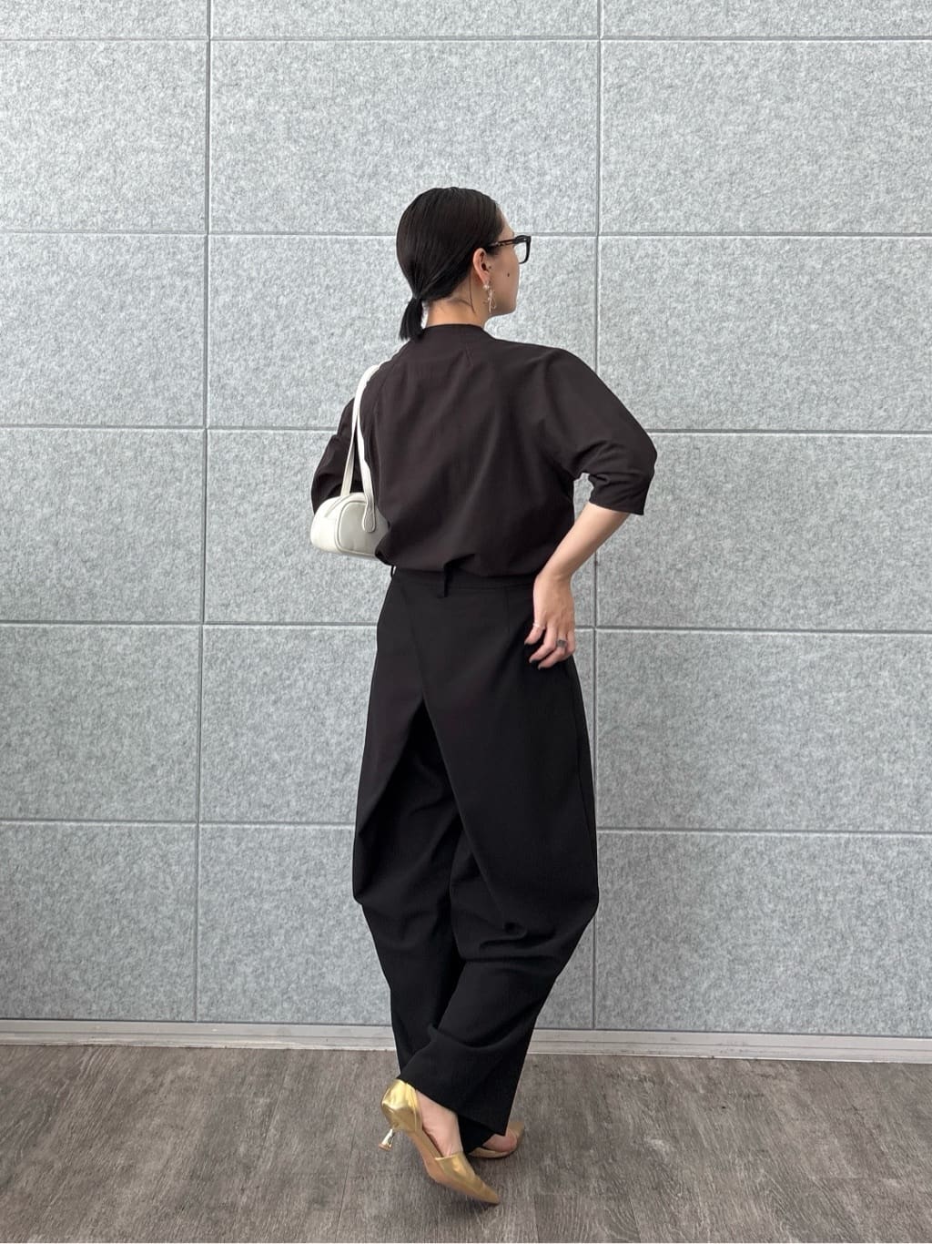 ayanoさんの「INDIVI｜ボトルネックブラウス」を使ったコーディネート