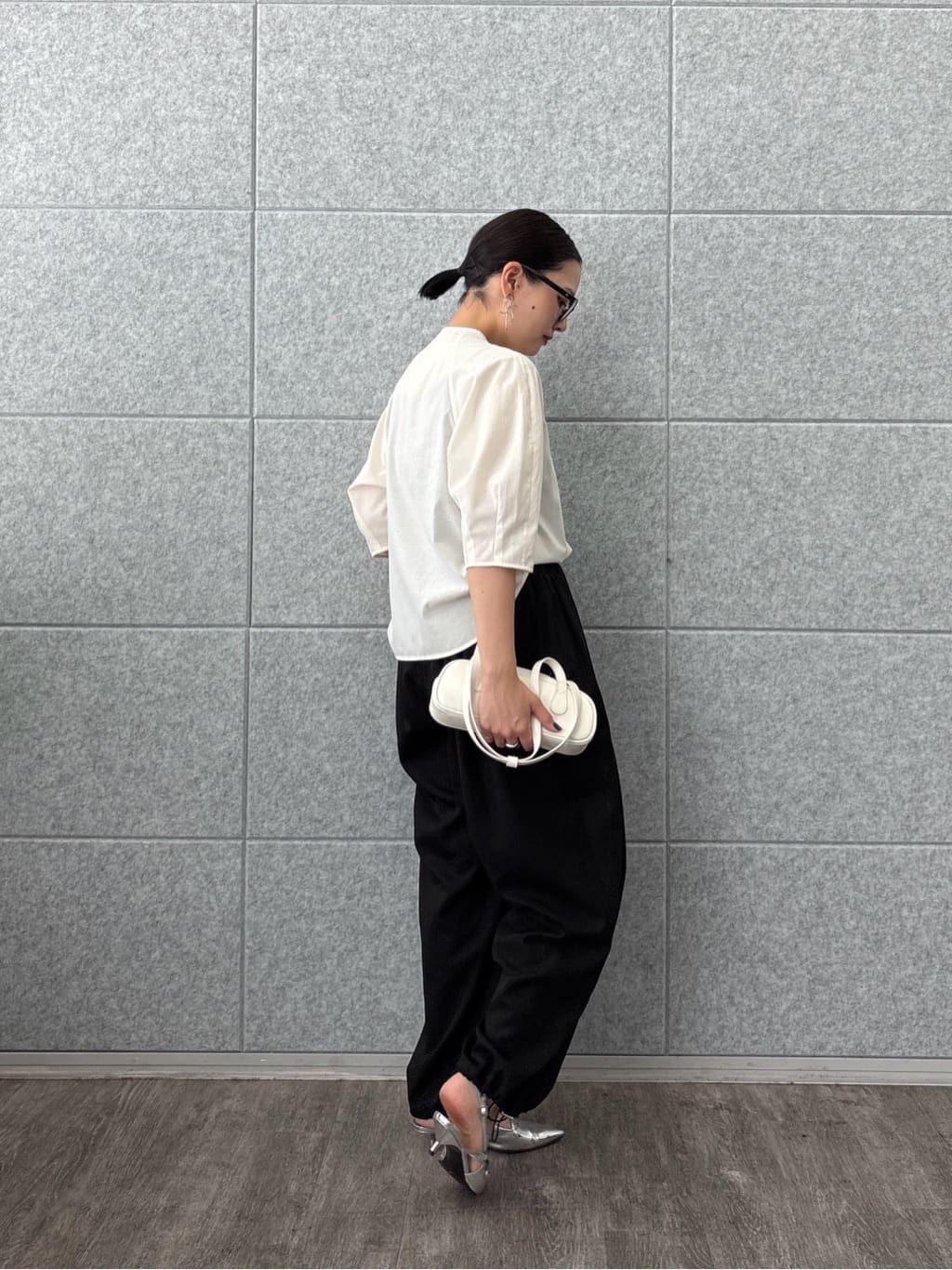 ayanoさんの「INDIVI｜ボトルネックブラウス」を使ったコーディネート