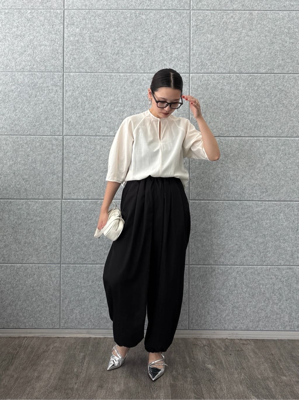 ayanoさんの「INDIVI｜ボトルネックブラウス」を使ったコーディネート