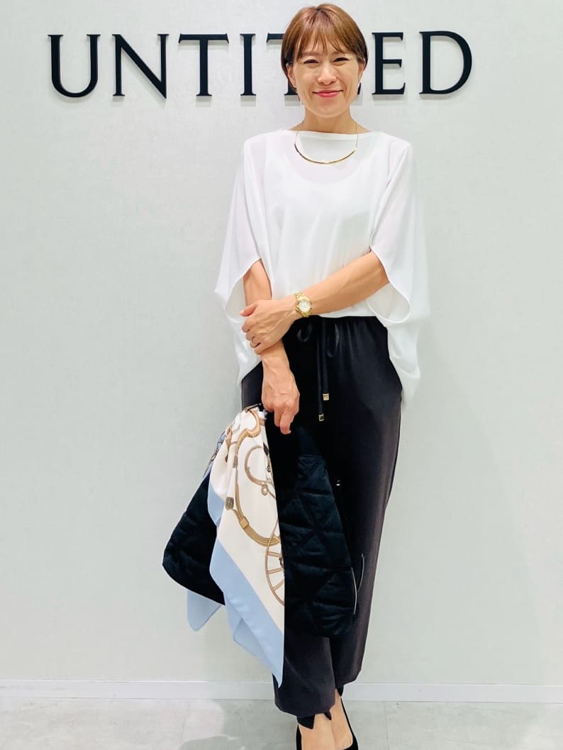 yukiさんの「UNTITLED｜【吸水速乾/ウエストゴム】バックサテン ジョグパンツ」を使ったコーディネート