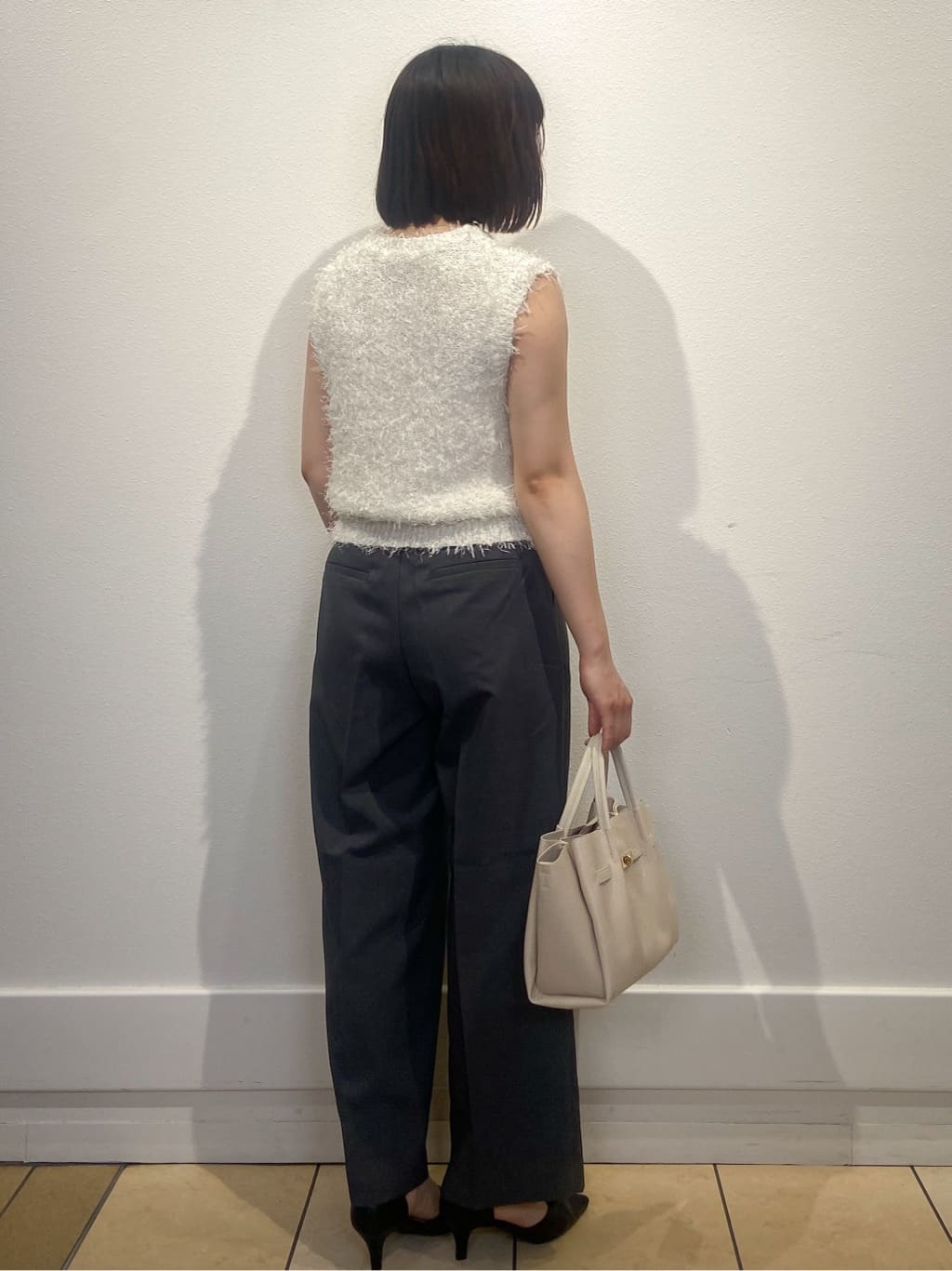 kimiさんの「index｜《Can Cam掲載》フリンジシャギーコンパクトベスト【洗濯機洗い可】」を使ったコーディネート