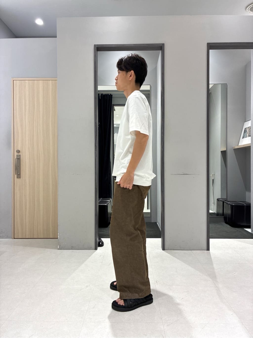 わいずみさんの「TAKEO KIKUCHI｜【抗菌防臭／9色5サイズ展開】ハニカムメランジ ポロシャツ」を使ったコーディネート