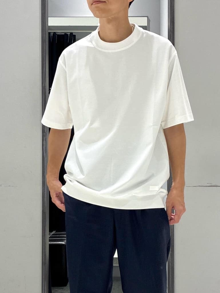 わいずみさんの「TAKEO KIKUCHI｜【抗菌防臭／5サイズ展開】ハイゲージポンチ Tシャツ」を使ったコーディネート