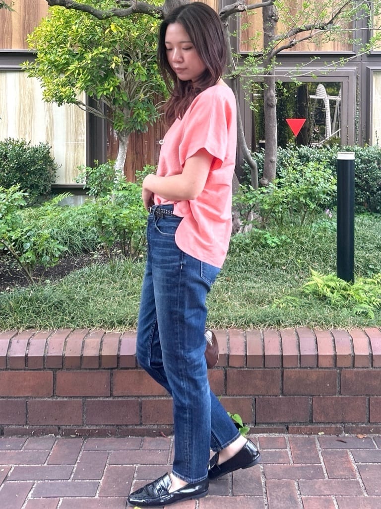 マリナさんの「UNTITLED｜【Healthy DENIM&times;UNTITLED】別注 R Mrytle（リマートル）テーパードデニム」を使ったコーディネート