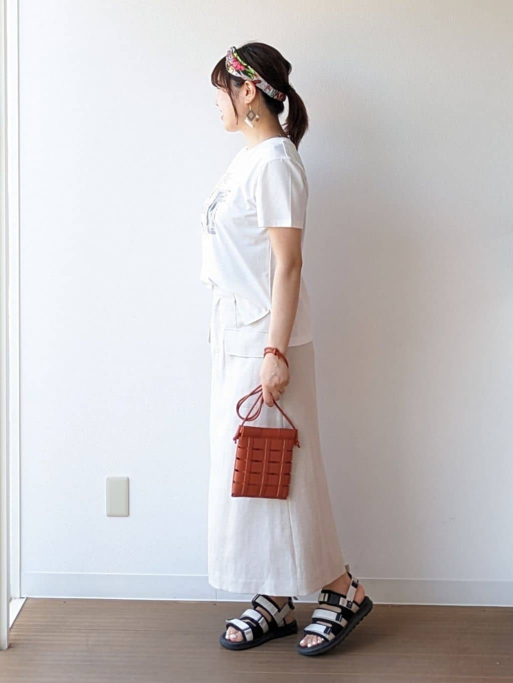 なみきさんの「UNTITLED｜【ロゴT/プリントT】グラフィックTシャツ」を使ったコーディネート