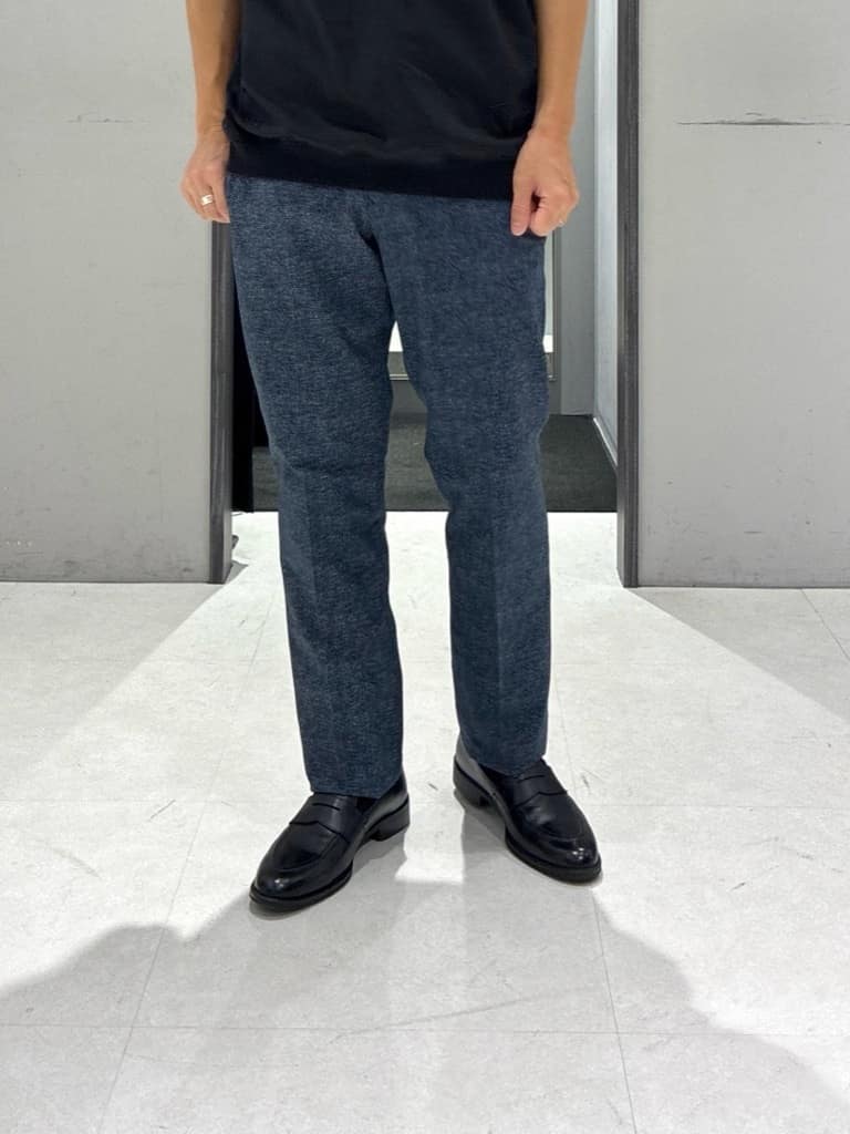 わいずみさんの「TAKEO KIKUCHI｜【抗菌防臭／5サイズ展開】ハイゲージポンチ Tシャツ」を使ったコーディネート