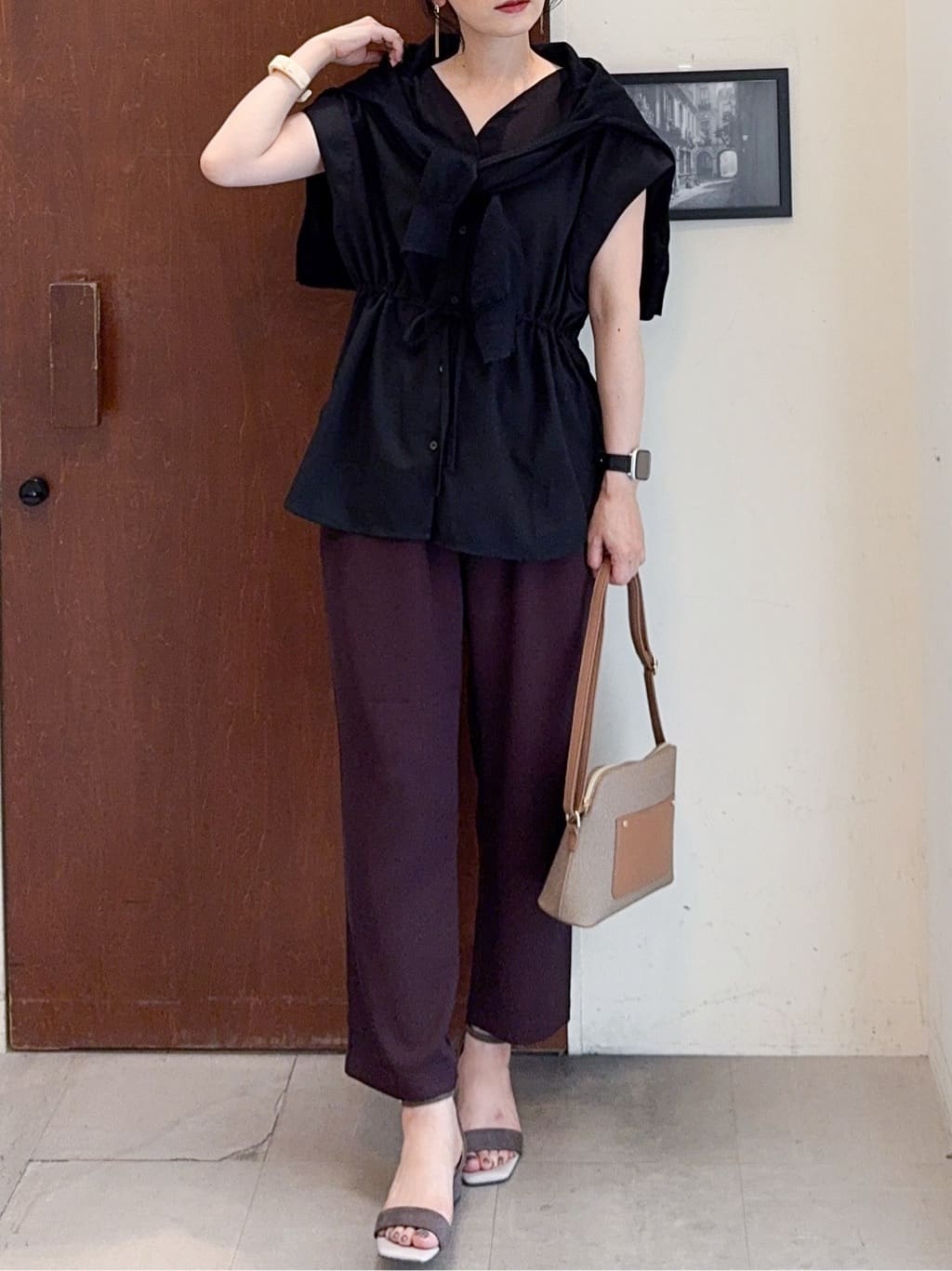 𝐇𝐢𝐫𝐨𝐦𝐢さんの「SHOO･LA･RUE｜【S-LL】シルエットが変えられる ウエストリボンブラウス」を使ったコーディネート