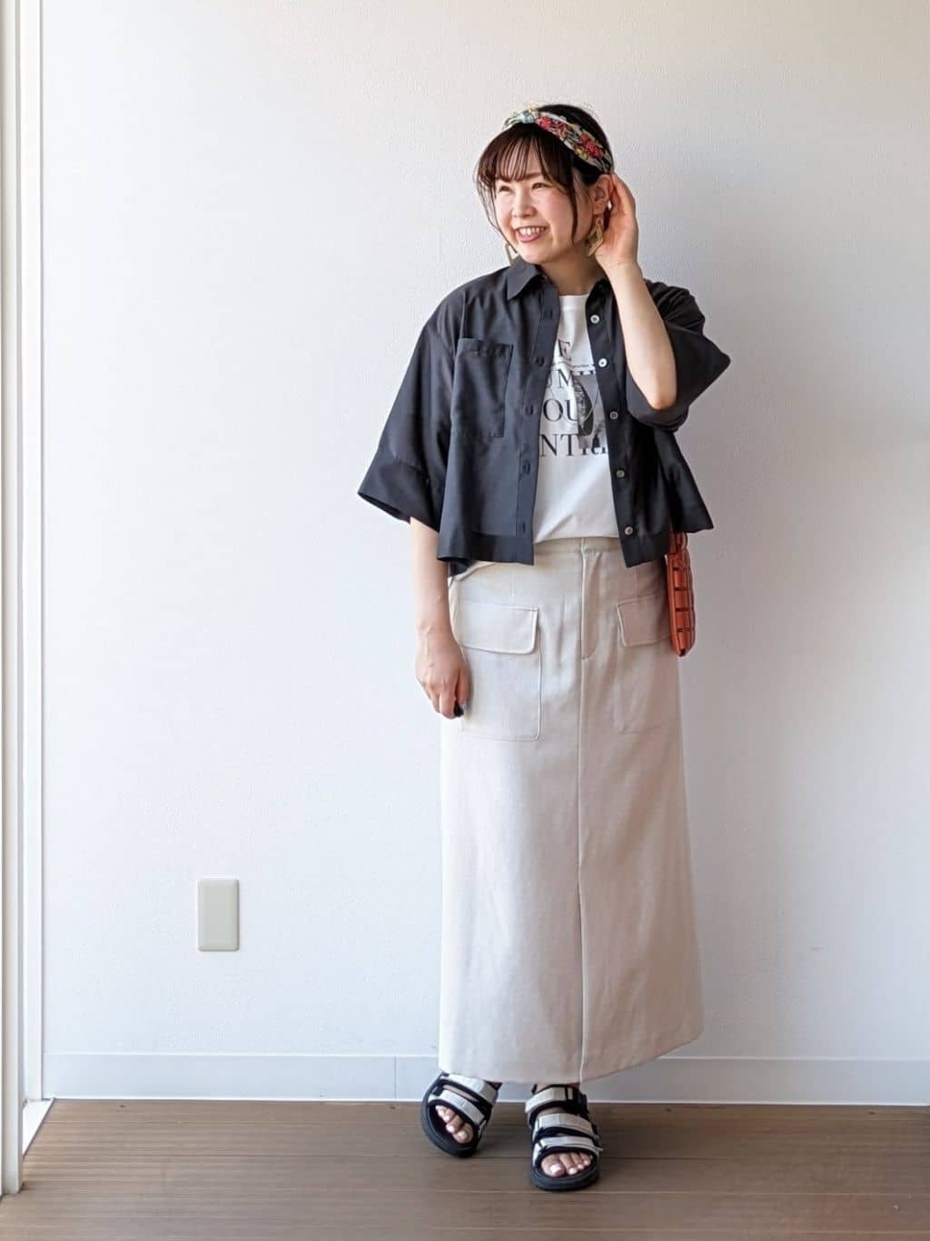 なみきさんの「UNTITLED｜【前開き/洗える】ショート丈シアーシャツ」を使ったコーディネート