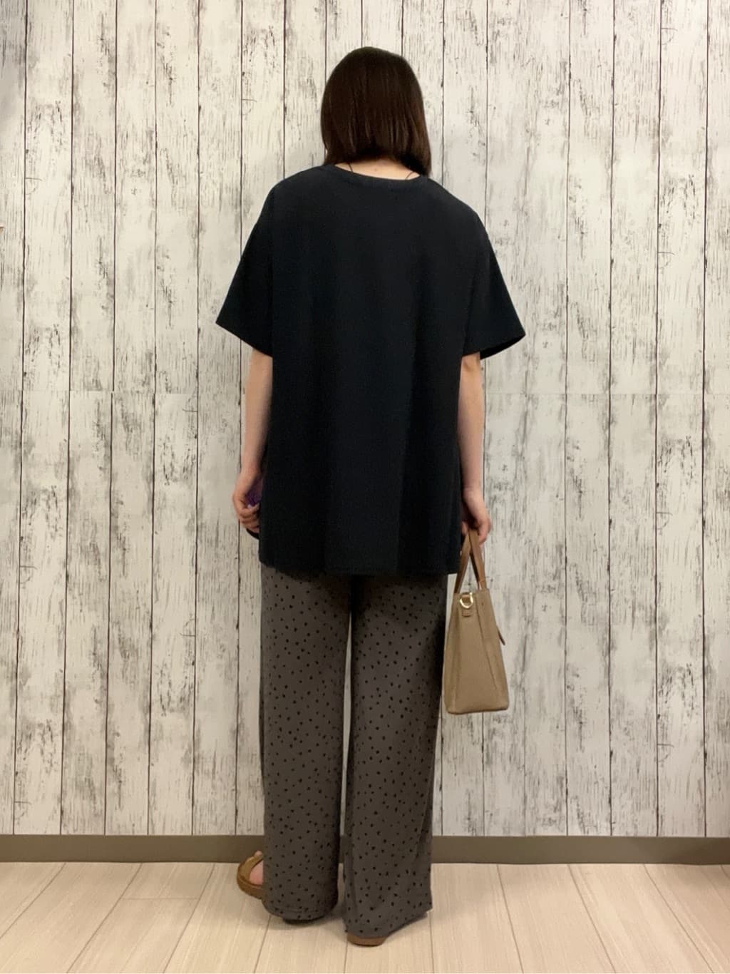 シカさんの「SHOO･LA･RUE｜【S-LL/洗える/体型カバー/5分袖】涼しくきれいに決まる Aライントップス」を使ったコーディネート