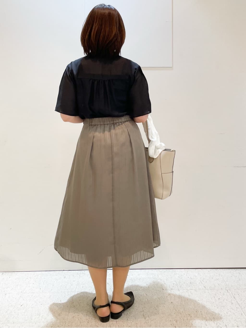めいさんの「Reflect｜【選べる5色◎／マシンウォッシュ可】シャーリングデザインブラウス」を使ったコーディネート