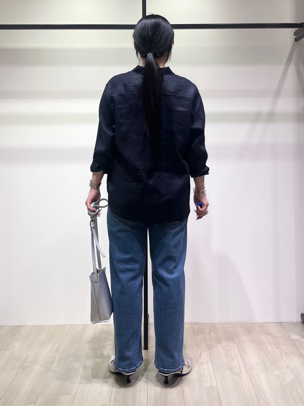 hasuさんの「INDIVI｜【日本製】ビスチェインナータンクトップ」を使ったコーディネート