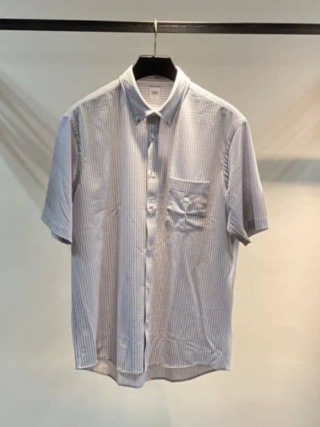 あまえびさんの「TAKEO KIKUCHI｜【COOL CITY WEAR】ストライプジャージ ボタンダウンシャツ /接触冷感」を使ったコーディネート