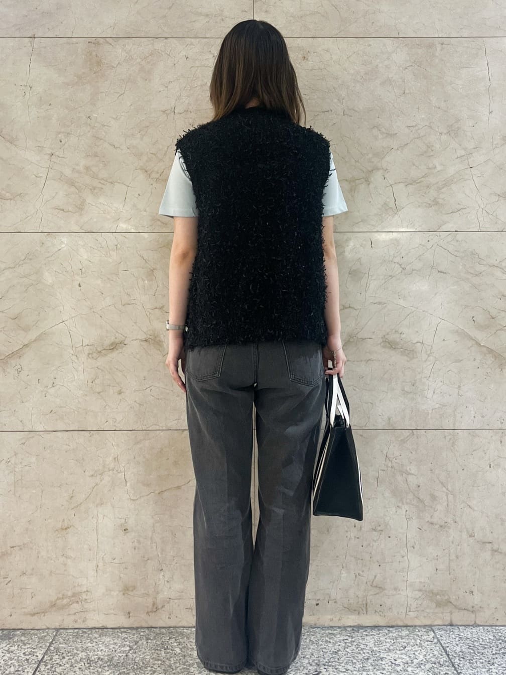 まひるさんの「index｜《丈が選べる》ストレートデニムパンツ【洗濯機洗い可】」を使ったコーディネート