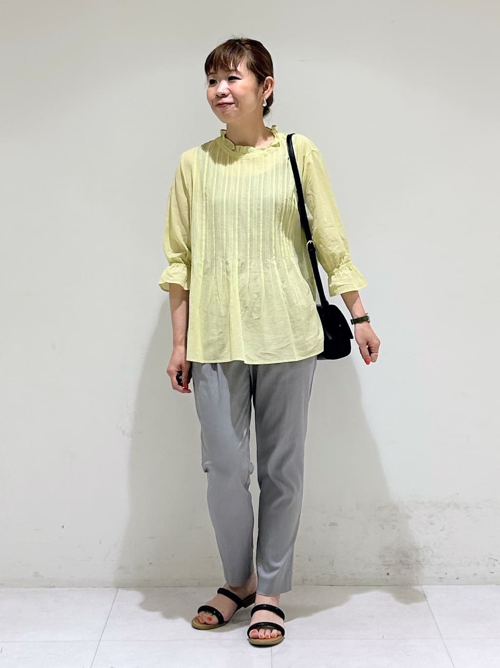 tsuyuさんの「INDIVI｜【洗える/コットン】ピンタックシアーブラウス」を使ったコーディネート