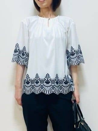 Riiさんの「Reflect｜【マシンウォッシュ可】リネンライクフレアパンツ」を使ったコーディネート
