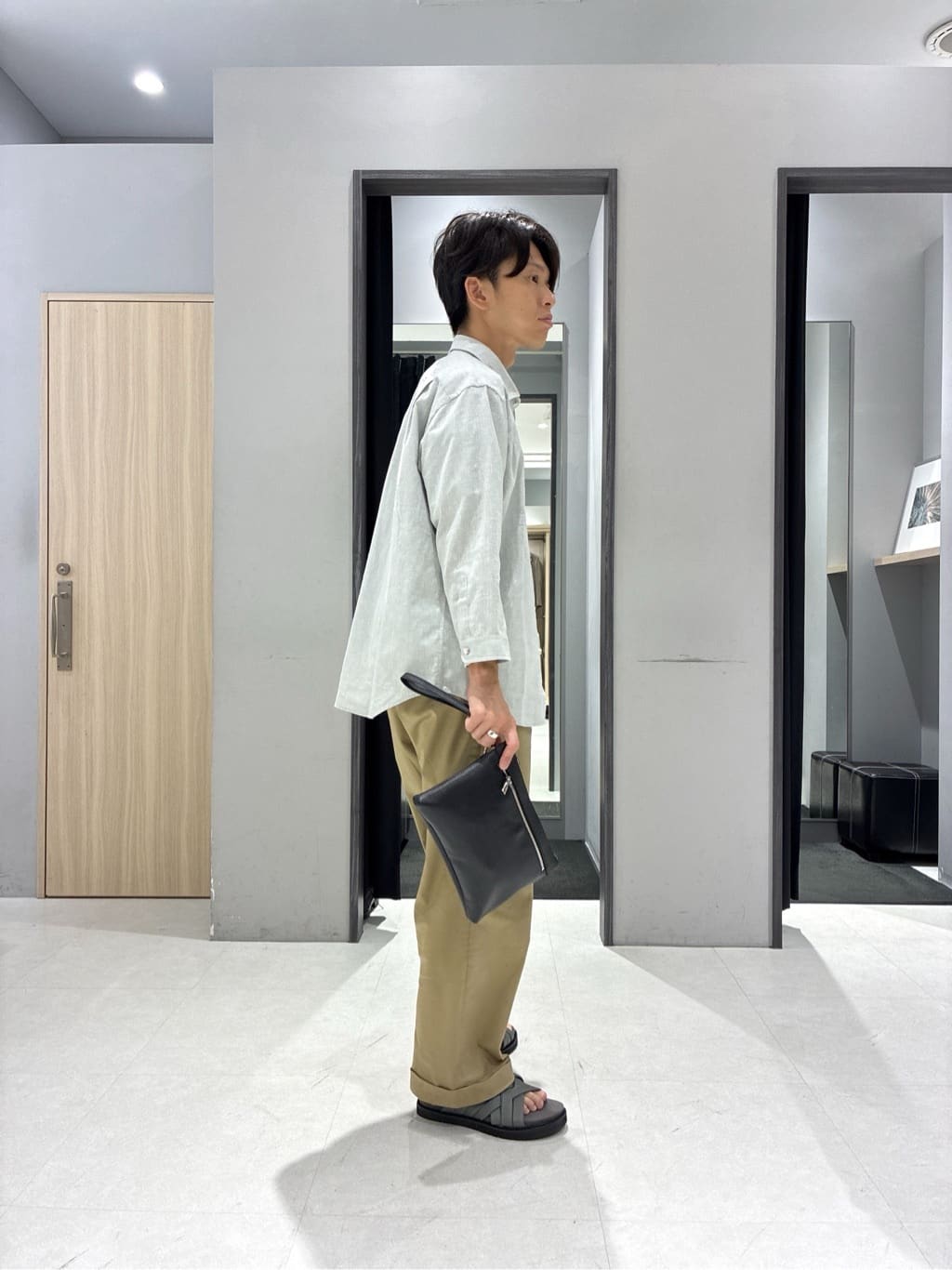 わいずみさんの「TAKEO KIKUCHI｜【抗菌防臭／5サイズ展開】ハイゲージポンチ Tシャツ」を使ったコーディネート